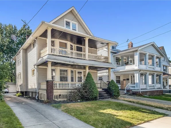 1284 Warren Rd, Lakewood, OH 44107