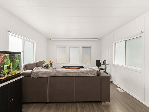 4th image of 2817 Sooke Lake Rd #52