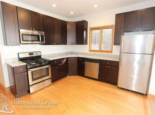 3541 N Claremont Ave #2N, Chicago, IL 60618