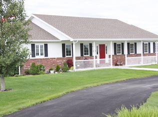 7120 Lookout Dr, North Platte, NE 69101