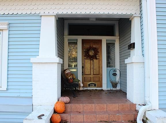 3rd image of 603 Lynch St