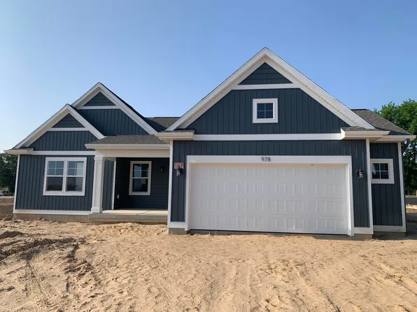 978 Ellerston St, Comstock Park, MI 49321