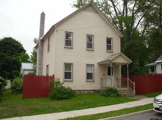 200 Walnut St, Corinth, NY 12822