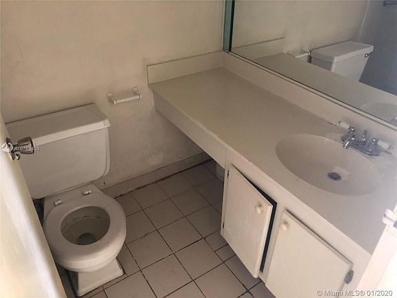 5th image of 231 174th St APT L07