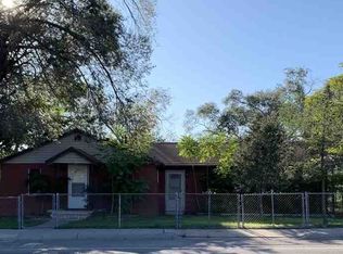 1116 N Atkinson Ave, Roswell, NM 88201