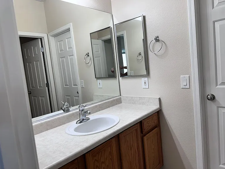 2820 Dowitcher Ave — Photo 15
