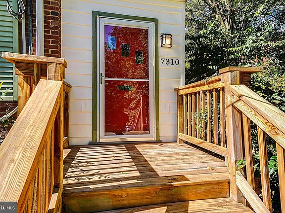4th image of 7310 Trescott Ave