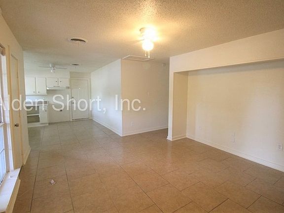 4th image of 1344 Parkmont Dr