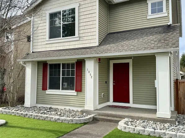 1352 Griggs Street, Dupont, WA 98327