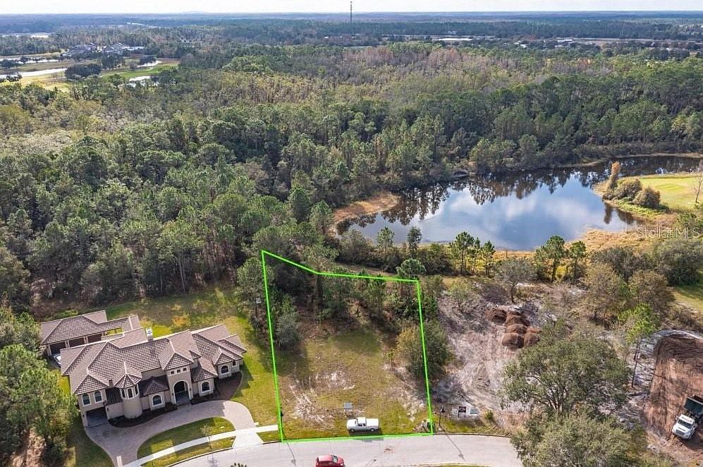 7167 Oak Glen Trl #13E