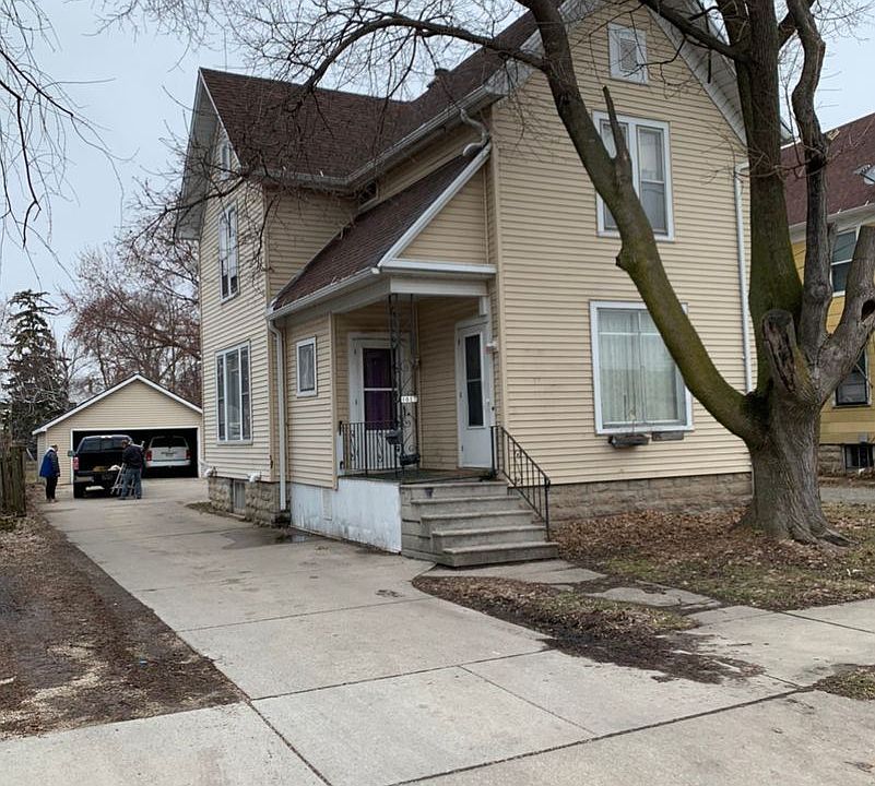 2nd image of 1017 Nebraska St #A