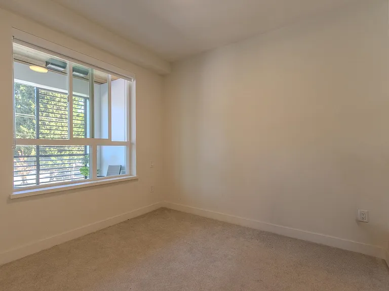13238 105th Ave #206 — Photo 24