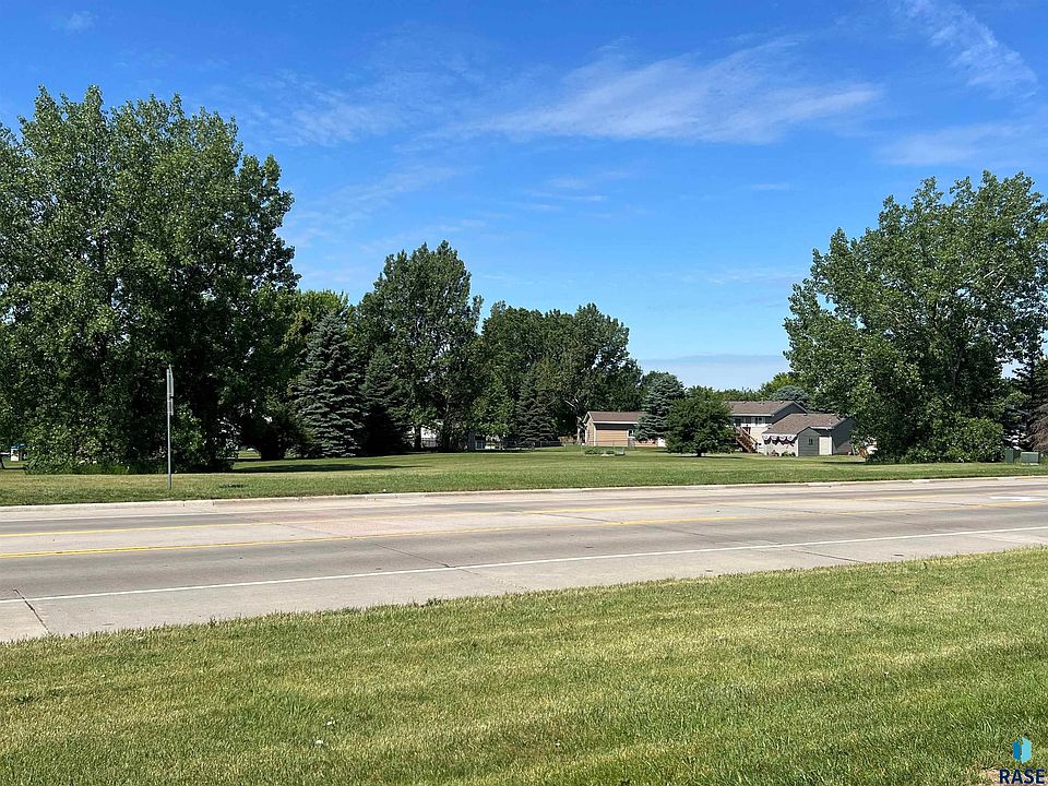 1st image of 305 State Highway 38 Hwy