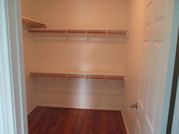 2nd image of 605 S Frances St