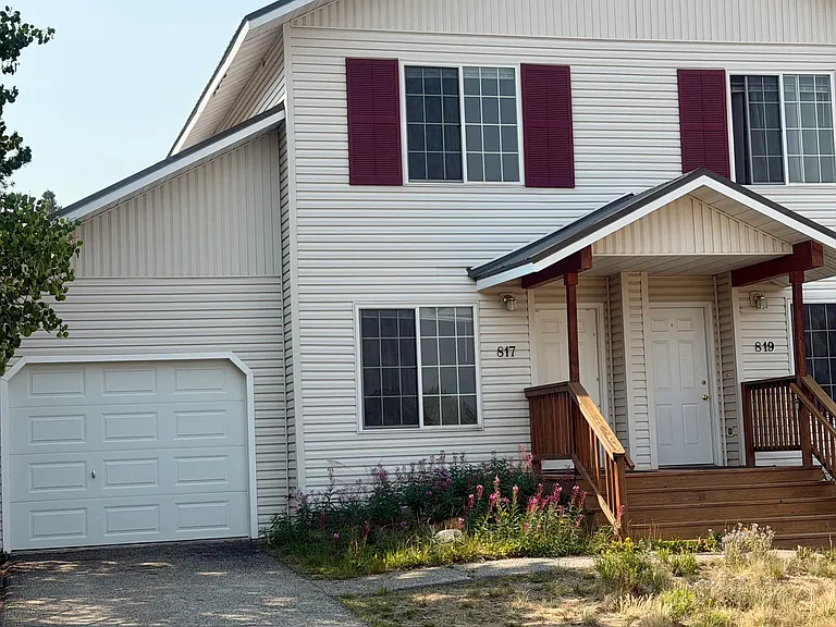 817 Vendome Ave — Photo 2