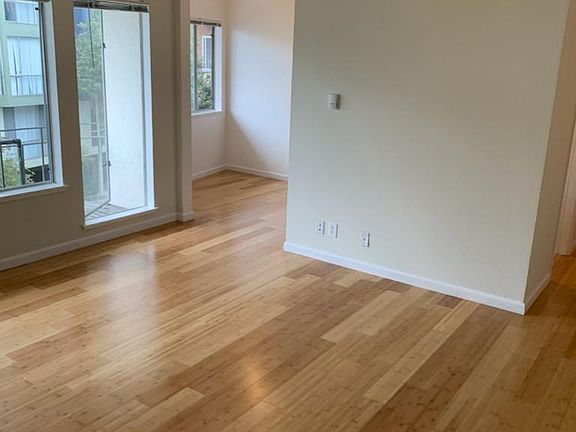 4th image of 485 Warren Dr #9