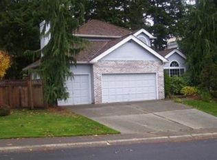 25606 Lk Wilderness Cc Dr SE, Maple Valley, WA 98038