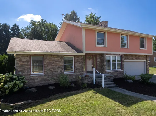 119 Branson Bay Dr, Mason, MI 48854