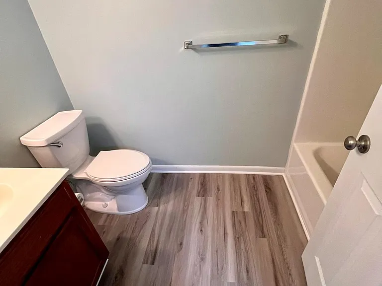 41704 Courthouse Dr — Photo 7
