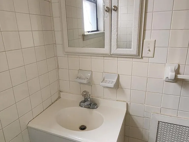 1325 McKean St #2 — Photo 13