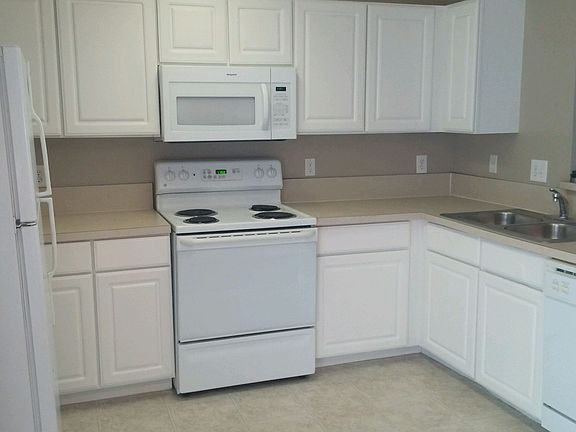 5th image of 723 Lazelle Rd #641LAZEL