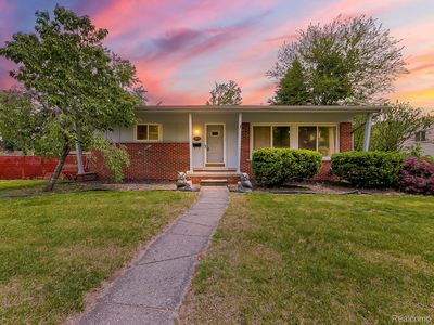 19848 Maplewood St, Livonia, MI, 48152