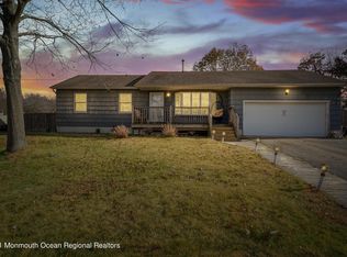 126 Sherman Ave, Bayville, NJ 08721