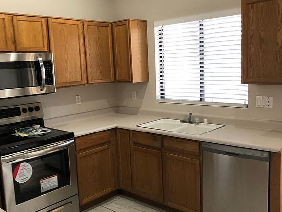 4th image of 12163 N 87th Dr