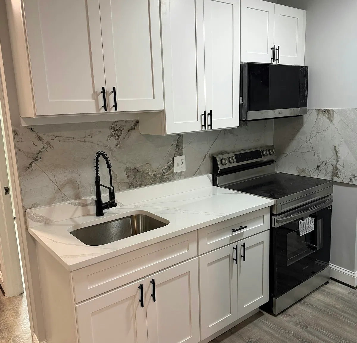 1920 Harlem Avenue, Unit 2C — Photo 2
