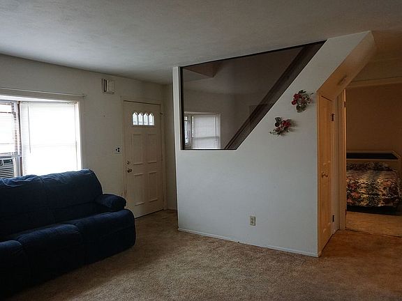 5th image of 149 Central Ave