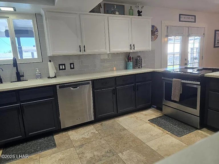 2715 Shasta Ln — Photo 20