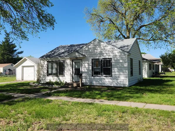 1524 N Sycamore St, Grand Island, NE 68801