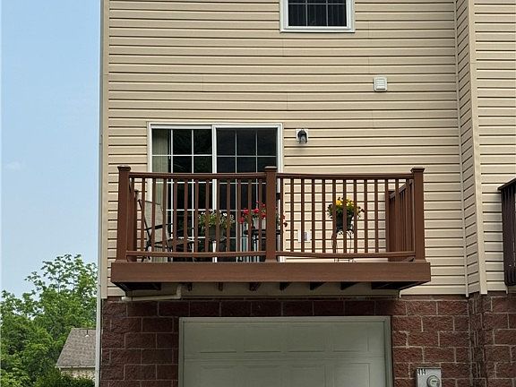 2nd image of 414 Silvis Way
