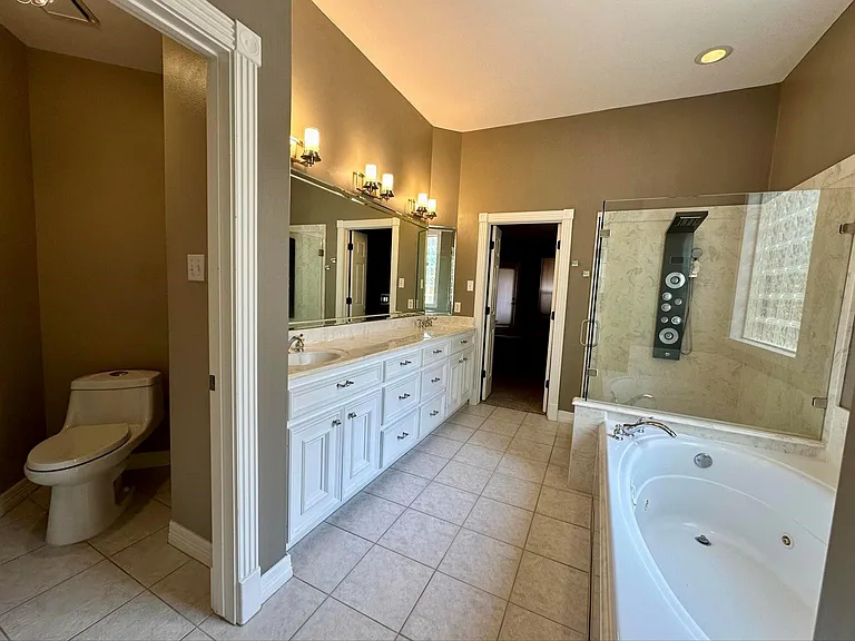 289 Waterford Way — Photo 26