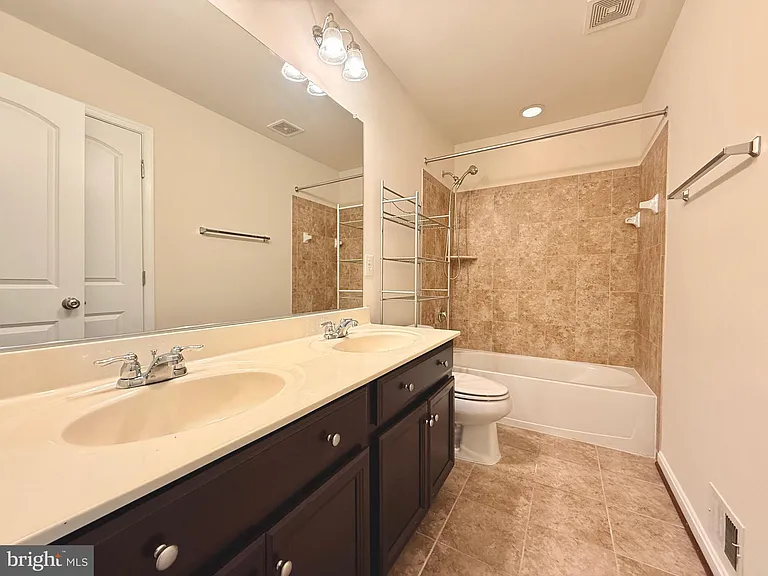 8912 Tower Pl — Photo 26