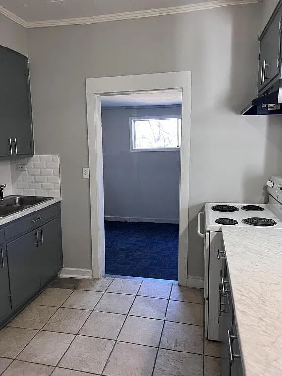 510 Raymond Rd — Photo 4