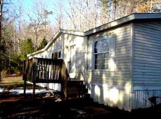 1277 Winchester Cove Rd, Hayesville, NC 28904