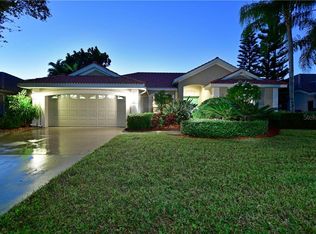 7106 Southgate Ct, Sarasota, FL 34243
