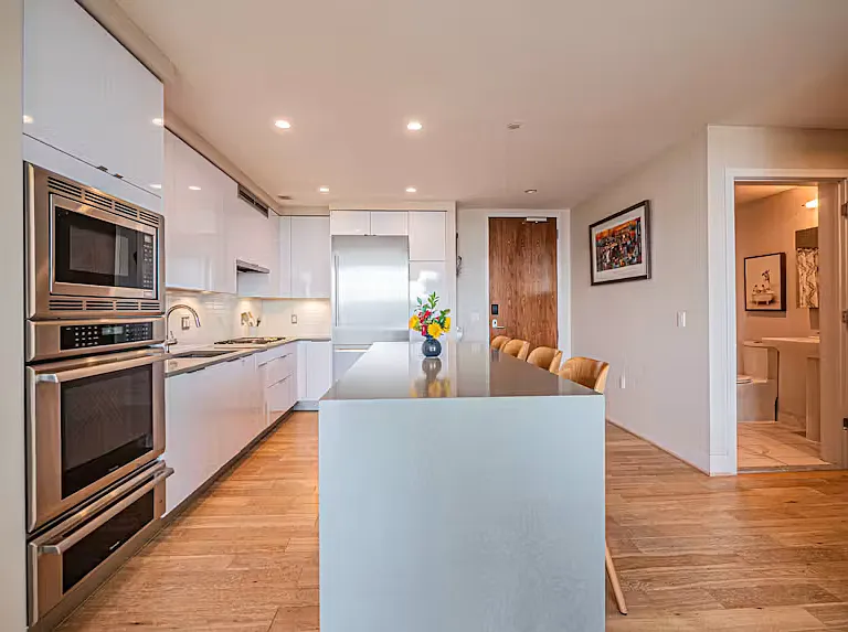45 Sutton Sq SW #4003 — Photo 12
