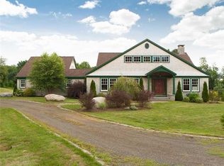 6 Greenfield Ln, Camden, ME 04843