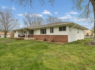 424 W Water Street, Greenfield, MO 65661