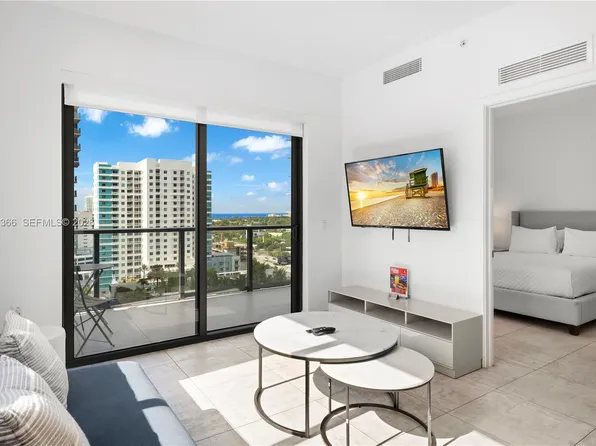 239 SW 9th St Unit 1701, Miami, FL 33130