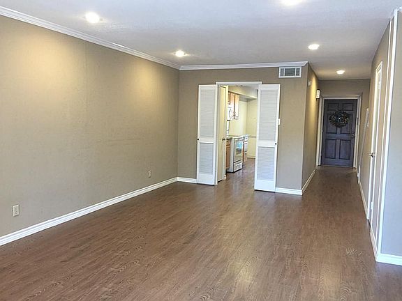 3rd image of 13266 Trail Hollow Dr #3266