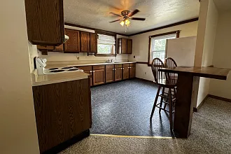 103 Sanderson Dr #4 — Photo 2