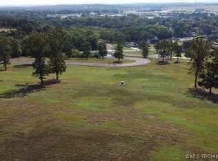 777 Ridgeview Dr, Tahlequah, OK 74464