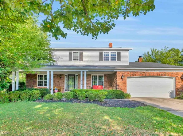 3529 Delmar Dr, Rocky River, OH 44116