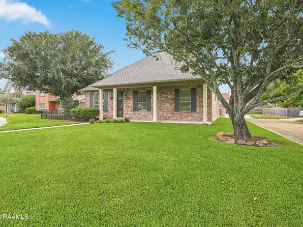 202 Doyle Dr, Lafayette, LA 70508