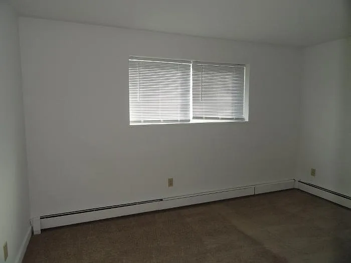 311 Washington Ave — Photo 12