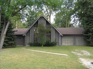 1414 W Sterns Rd, Temperance, MI 48182