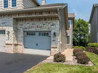 614 Queens Ct, Rockton, IL 61072